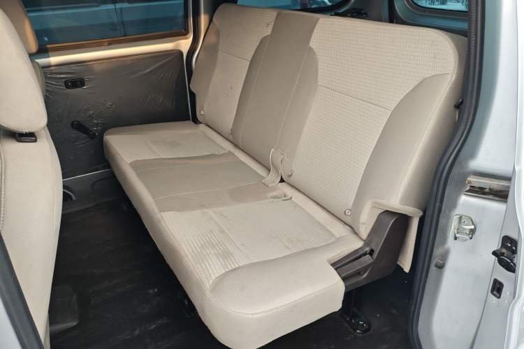 Used Wuling Hongguang V 2022 1.5L Jingqu Edition Electric-Assist LAR
