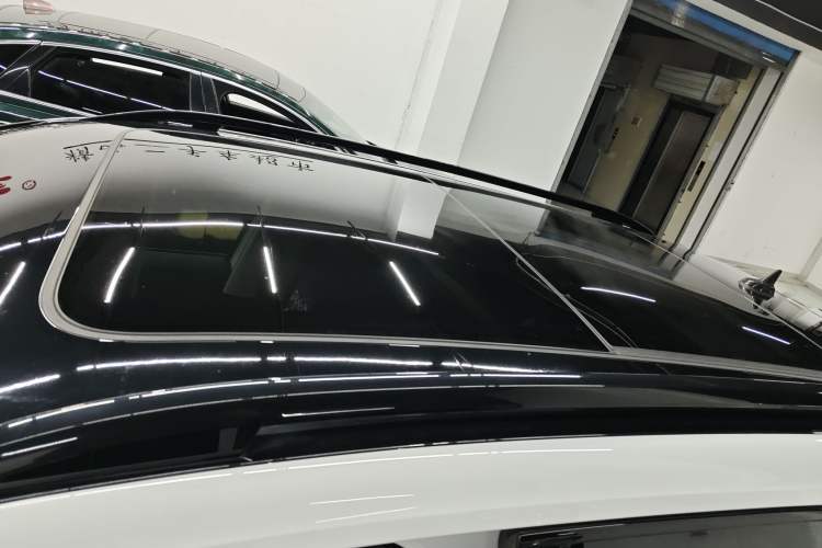 Used Volkswagen Tharu 2023 300TSI Two-Wheel-Drive Full Moon Edition