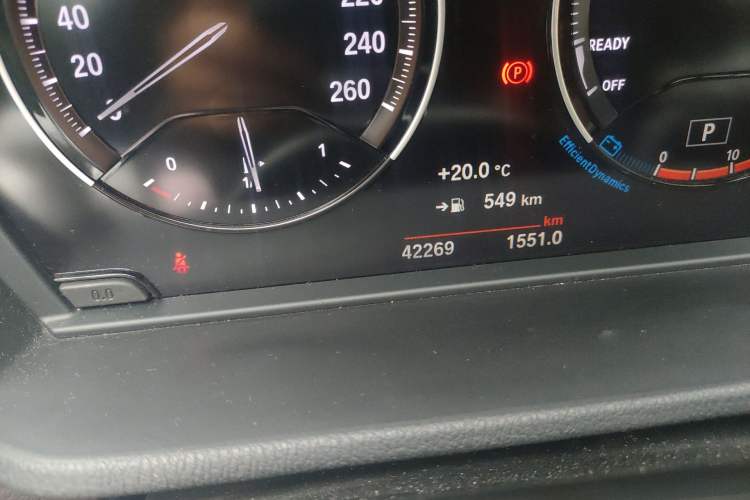 Used BMW X1 2022 sDrive25Li Leading Model Odometer Close Up