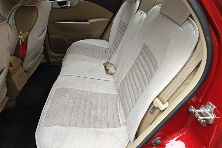 Used Buick Excelle 2011 1.6 LE-AT
