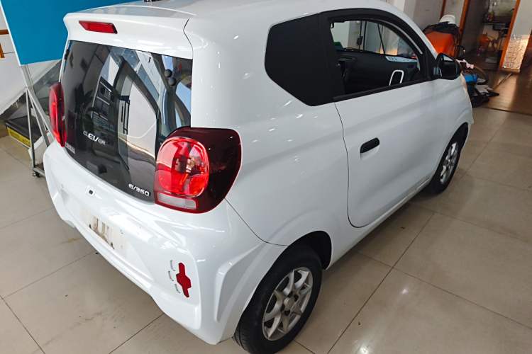 Used Roewe Clever 2022 311km QiQi BoBo Edition Rear Right 45 Deg