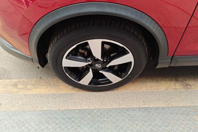 Used Nissan Qashqai 2017 2.0L CVT Smart Enjoyment Version China VI Standard Left Front Wheel Hub