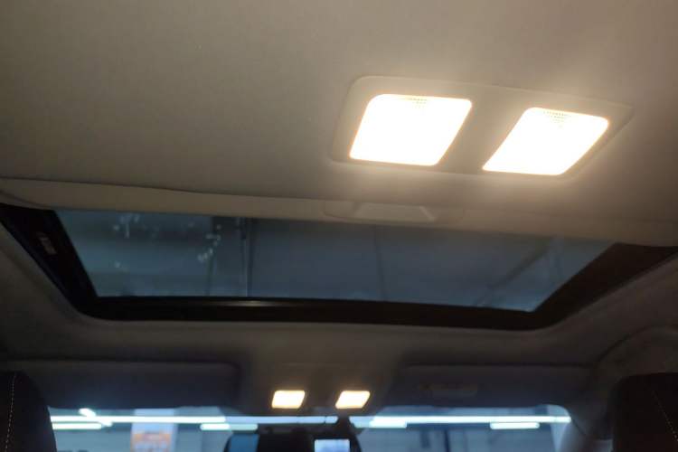 Used Mazda CX-5 2024 2.0L Automatic Two-Wheel Drive ZhiShang Version Headliner