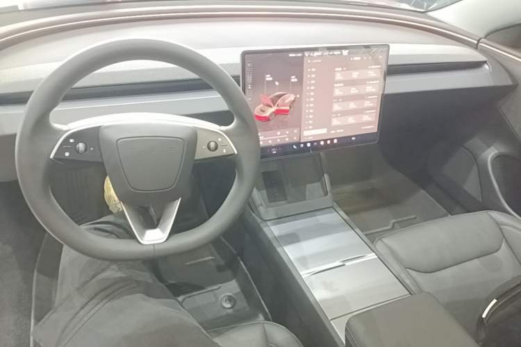 Used Tesla Model 3 2025 Model Long-Range Rear-Wheel-Drive Version
