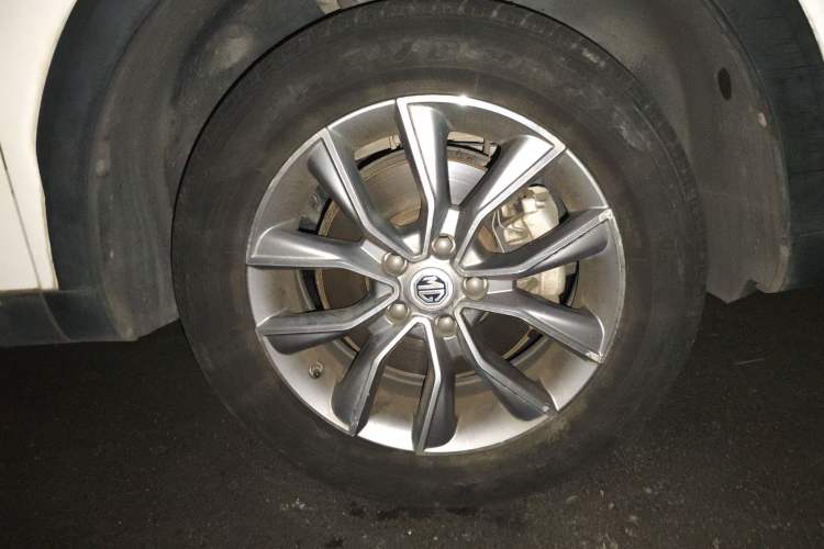 Used MG HS 2019 20T Automatic Two-Wheel Drive Luxury Edition China VI Standard