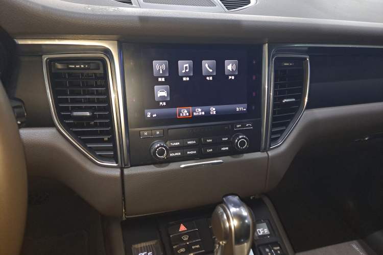 Used Porsche Macan 2017 Macan 2.0T