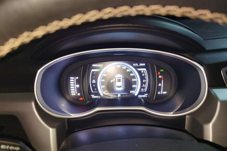 Used Geely Auto Emgrand X7 Sport 2016 1.8TD Automatic All-Wheel-Drive ZhiZun Edition