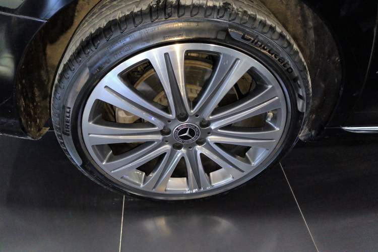 Used Mercedes-Benz E-Class 2019 E 350 L 4MATIC
