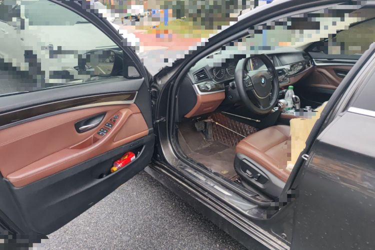 Used BMW 5 Series 2014 525Li Leading Model
