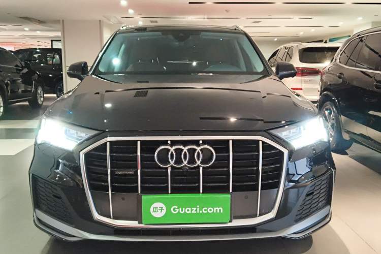 Used Audi Q7 2023 45 TFSI quattro S line Sport model