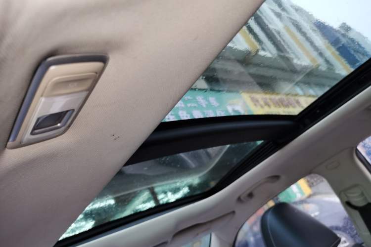 Used Geely Auto Emgrand X7 Sport 2018 1.8TD Automatic Two-Wheel Drive Zhiya Model