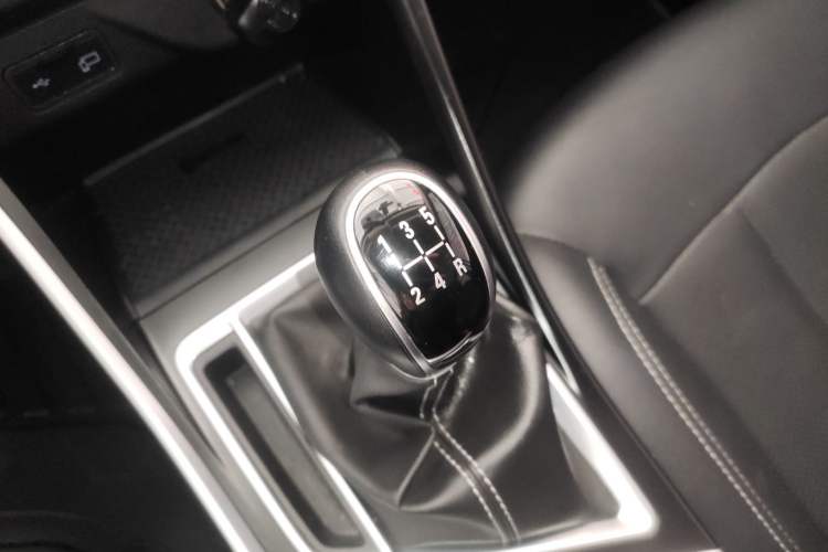 Used Geely Auto Vision X3 2020 1.5L Manual Elite Edition
