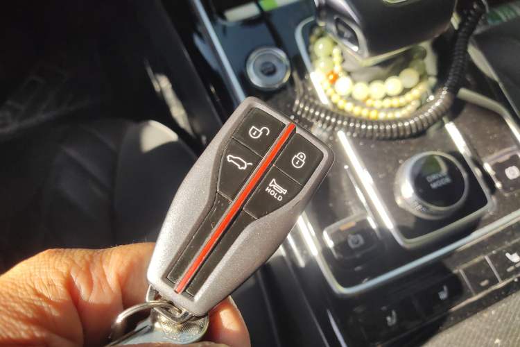 Used Hongqi HS5 2022 Revised Version 2.0T Smart Connect Flagship Edition