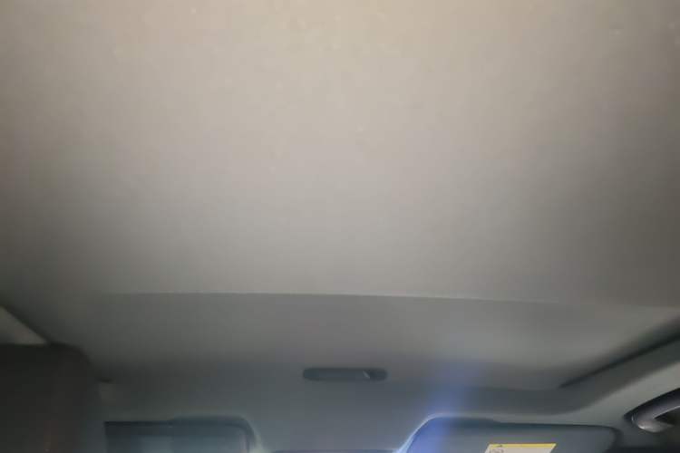 Used Dongfeng Aeolus Yixuan 2022 230T Automatic Adaptive-Beam Knight Edition