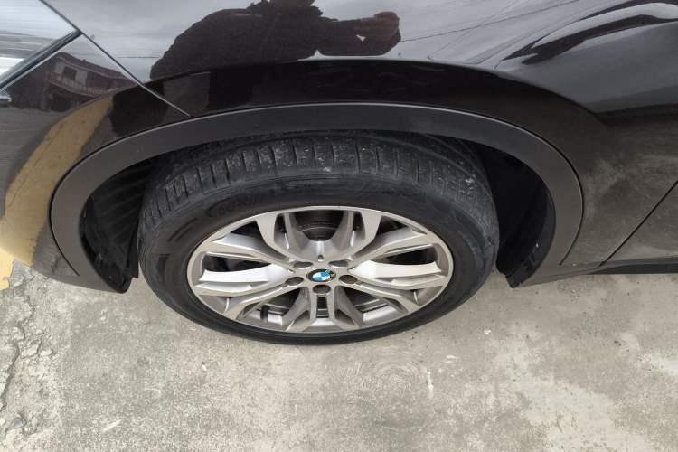 Used BMW X1 2018 sDrive20Li Leading Model
