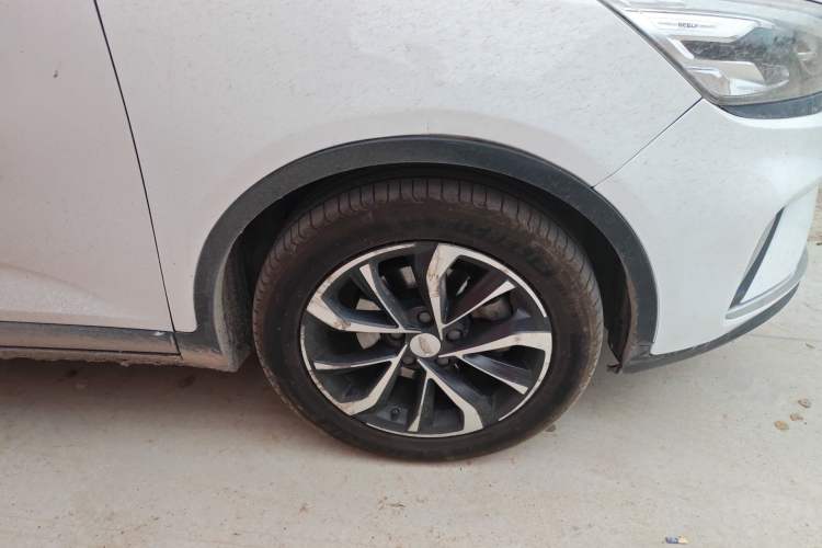 Used Geely Auto Emgrand GS 2019 1.4T CVT Edition Right Front Wheel Hub