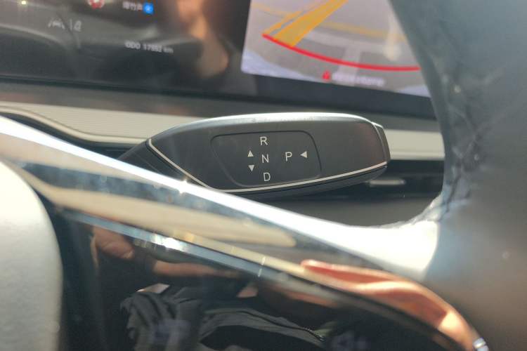 Used EXEED Stellar C-DM 2025 100 Long-Range Plus Two-Wheel Drive
