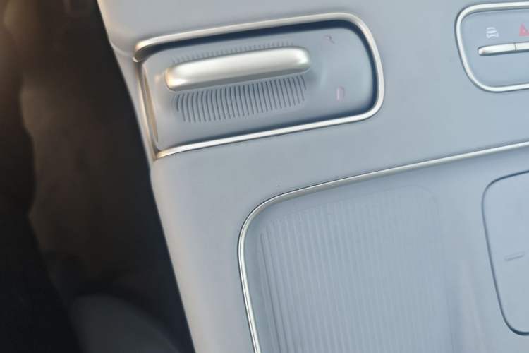 Used Nio ES8 2024 75 kWh Executive Edition
