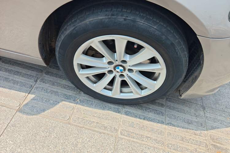 Used BMW 5 Series 2014 520Li Elegant Model