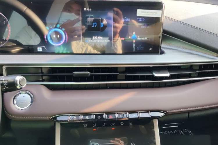 Used Chery Tiggo 7 2025 Excellence Version 1.5T CVT Luxury Edition Audio And AC Panel