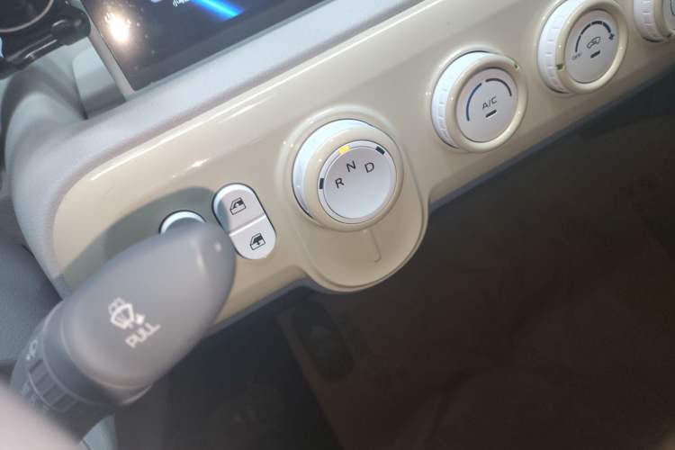 Used Bestune Pony 2025 222km Range Linglong Horse
