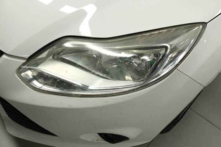 Used Ford Focus 2012 Sedan 1.6L Automatic Comfort Model