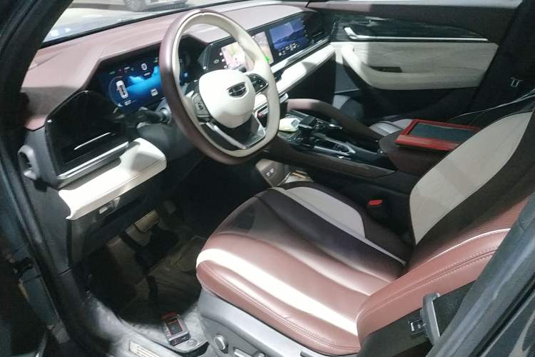 Used Geely Auto Monjaro L 2021 2.0TD DCT EVO Two-Wheel Drive Smart Luxury Version
