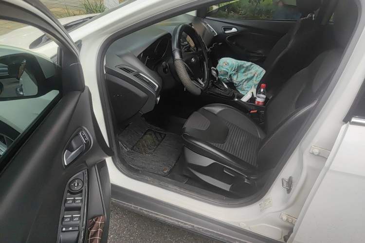 Used Ford Focus 2017 Sedan EcoBoost 180 Automatic Elite Model
