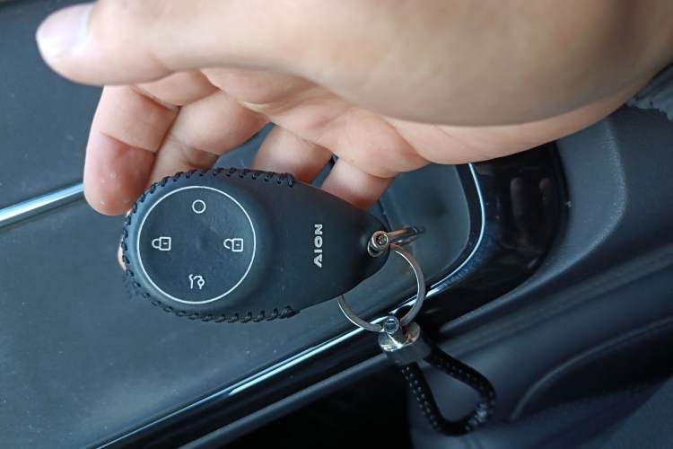 Used AION V 2024 Aion Tyrannosaurus 650 LiDAR Edition
