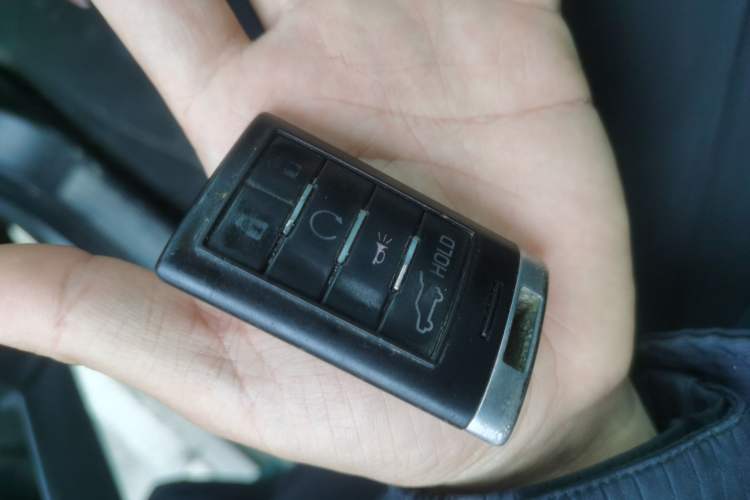 Used Cadillac SRX 2013 3.0L Leading Model