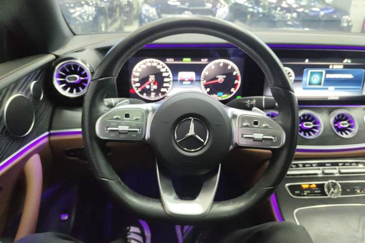 Used Mercedes-Benz E-Class (Import) 2020 E 260 Coupe
