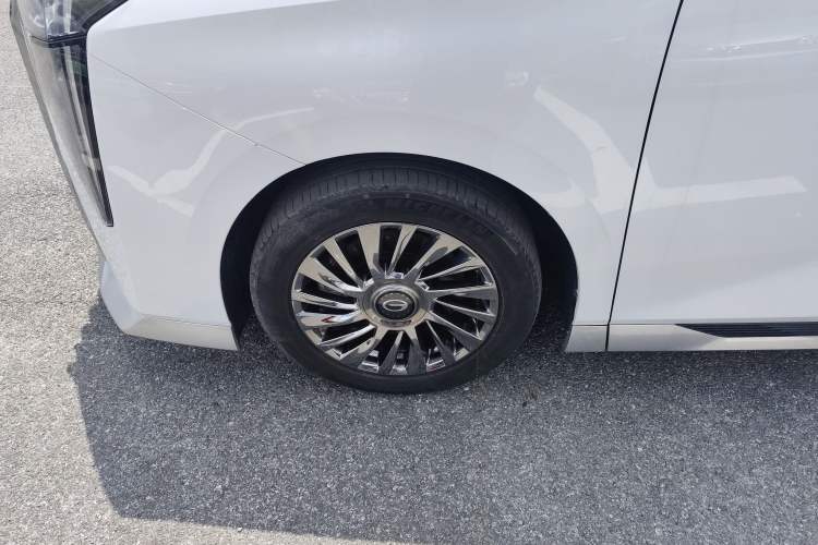 Used GAC Trumpchi M8 2023 Zongshi Series Dual-Motor YuZun Edition
