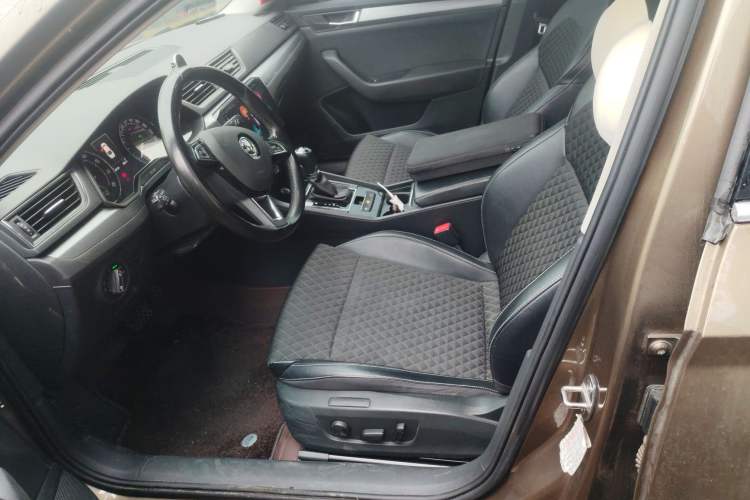 Used Skoda Superb 2016 TSI330 DSG Innovation Edition