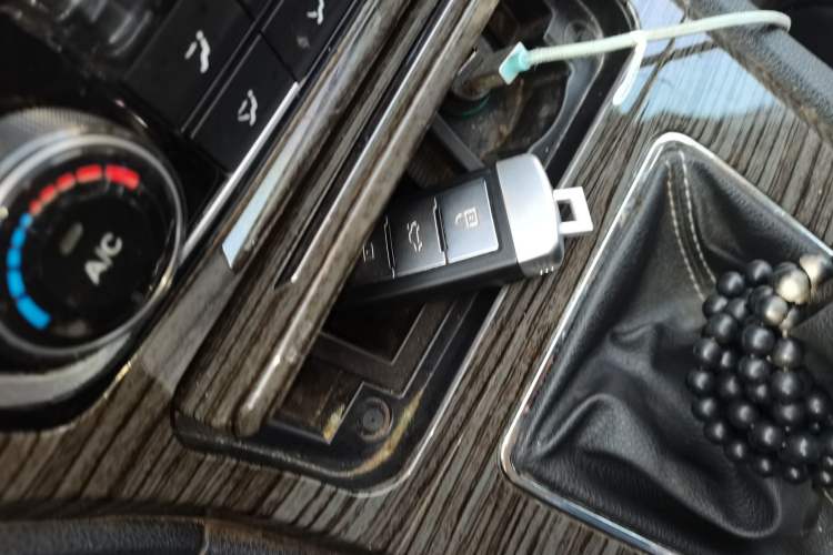 Used Zotye T600 2015 1.5T Manual Luxury Model Vehicle Key