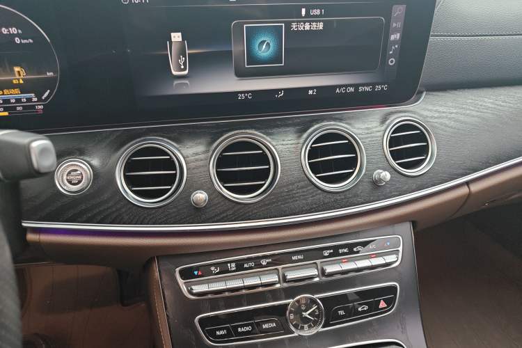 Used Mercedes-Benz E-Class 2019 E 300 L Sport Luxury Edition
