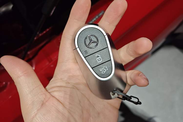 Used Mercedes-Benz GLC Coupe 2024 GLC 300 4MATIC Coupe SUV Vehicle Key