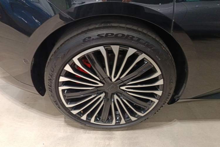 Used Avatr 12 2025 Ultra Extended-Range Edition