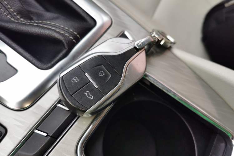 Used Hanteng X5 2018 1.5T CVT Luxury Edition
