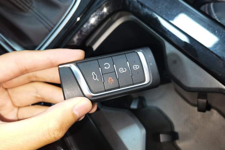 Used GAC Trumpchi M6 2023 PRO 270T DCT Luxury Edition