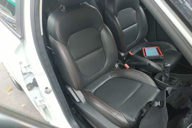 Used MG 3 2017 1.3L Manual Premium Comfort Edition Right Front Seat