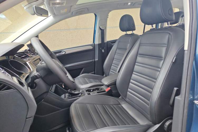 Used Volkswagen Touran 2018 Volkswagen Touran L 280TSI DSG Comfort Edition 7 Seats China V Emission Standard