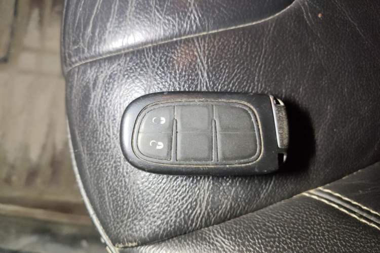 Used Jeep Cherokee 2017 2.0L Superior Edition
