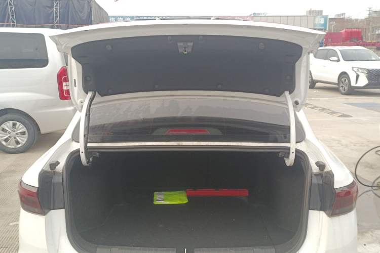 Used Geely Auto Emgrand 2023 4th Generation Champion Edition 1.5L CVT Prestige Model