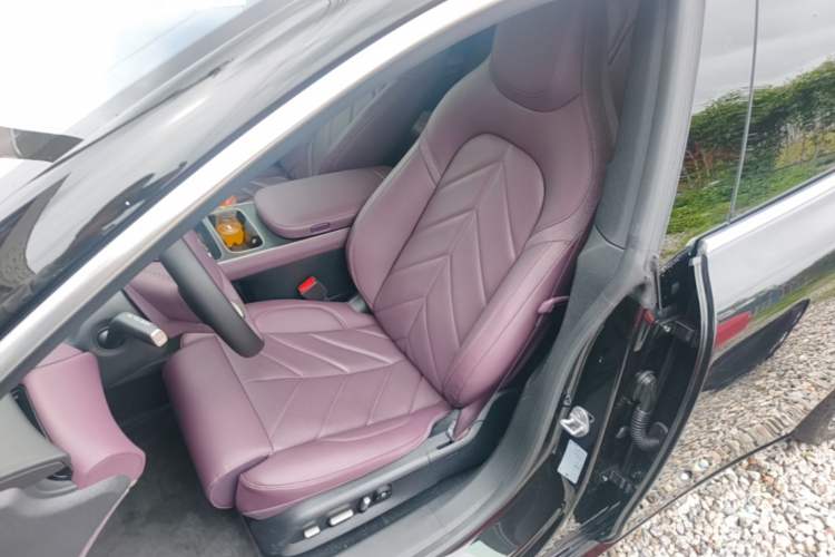Used Nio ET5T 2025 75 kWh Touring