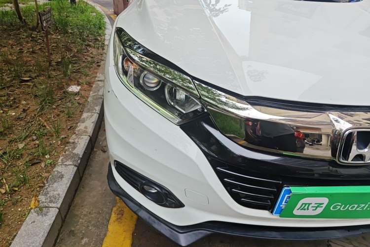 Used Honda Vezel 2019 1.5L CVT Pioneer Edition China VI
