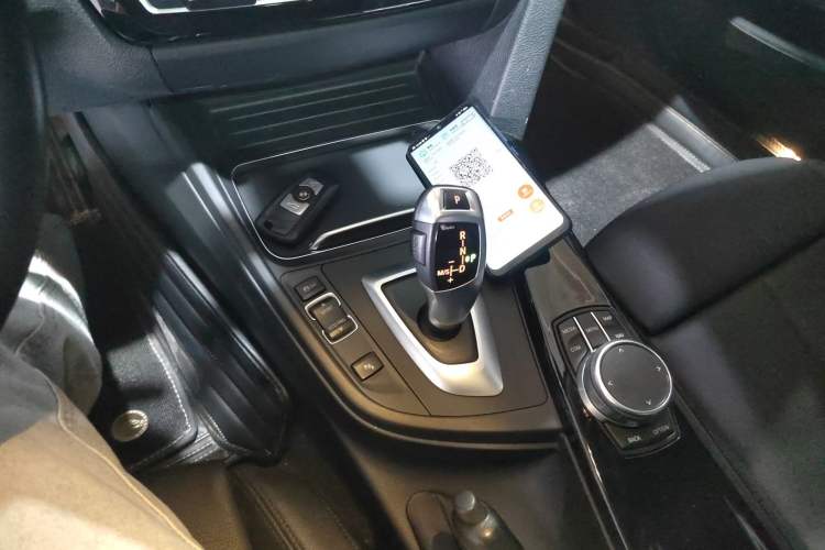 Used BMW 3 Series 2019 320Li Fashion Model
