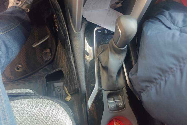 Used Toyota Corolla Cross 2023 2.0L Deluxe Edition
