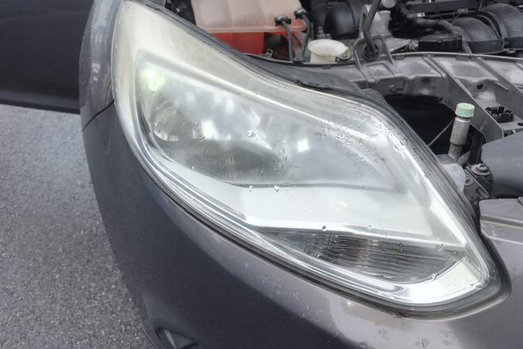 Used Ford Focus 2012 Sedan 1.6L Automatic Comfort Model