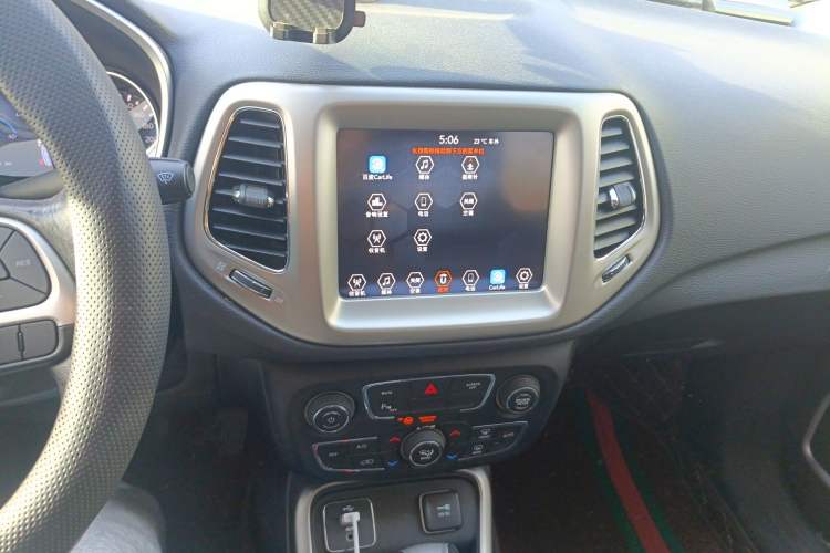 Used Jeep Compass 2019 200T Automatic Family Edition - Connected Large Screen Version