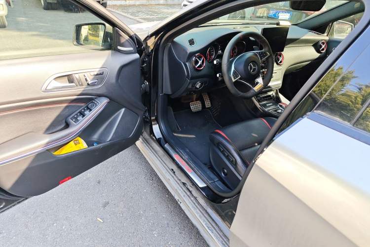 Used Mercedes-Benz A AMG 2018 AMG A 45 4MATIC Exclusive Edition